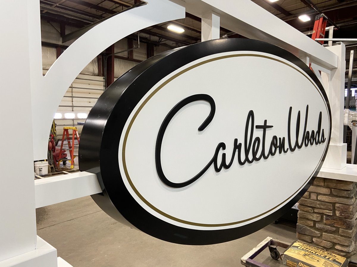 ValleyCitySign's tweet image. Signs make great first impressions to any community of homes!
We recently completed this classy sign for the Carleton Woods community. It features custom fabricated posts with corbels and southern ledgestone at the bottom of each post. 

#postandpanelsigns #residentialsigns