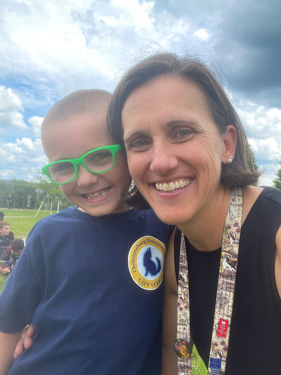 My youngest may have green glasses like Zeal, but he’s officially in Resolve with me! 🥰🖤 #4houses1school #PBIS 

<a href="/mcps_va/">MCPS</a> <a href="/CburgESCoyotes/">Christiansburg Elementary School</a>