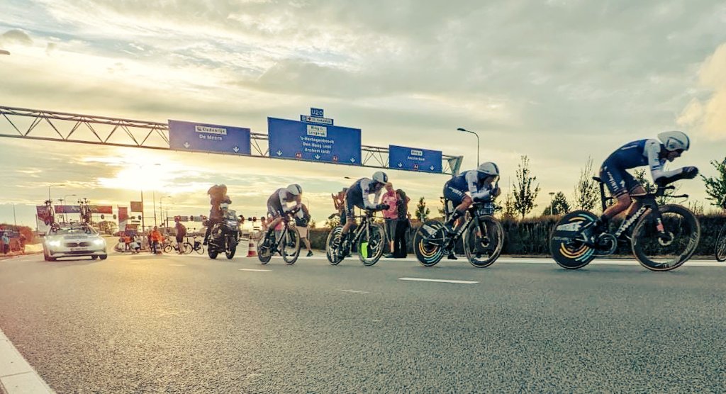 About this evening... #LaVuelta22 #vuelta #utrecht