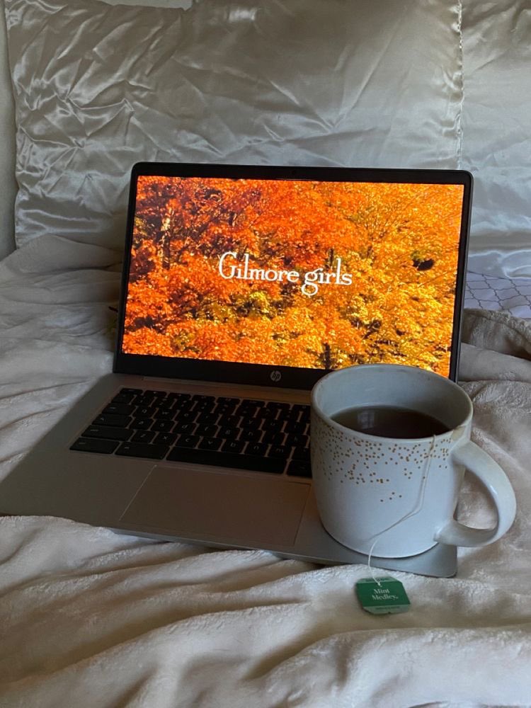 thinkergilmore's tweet photo. happiness <3 https://t.co/taind1mQRv