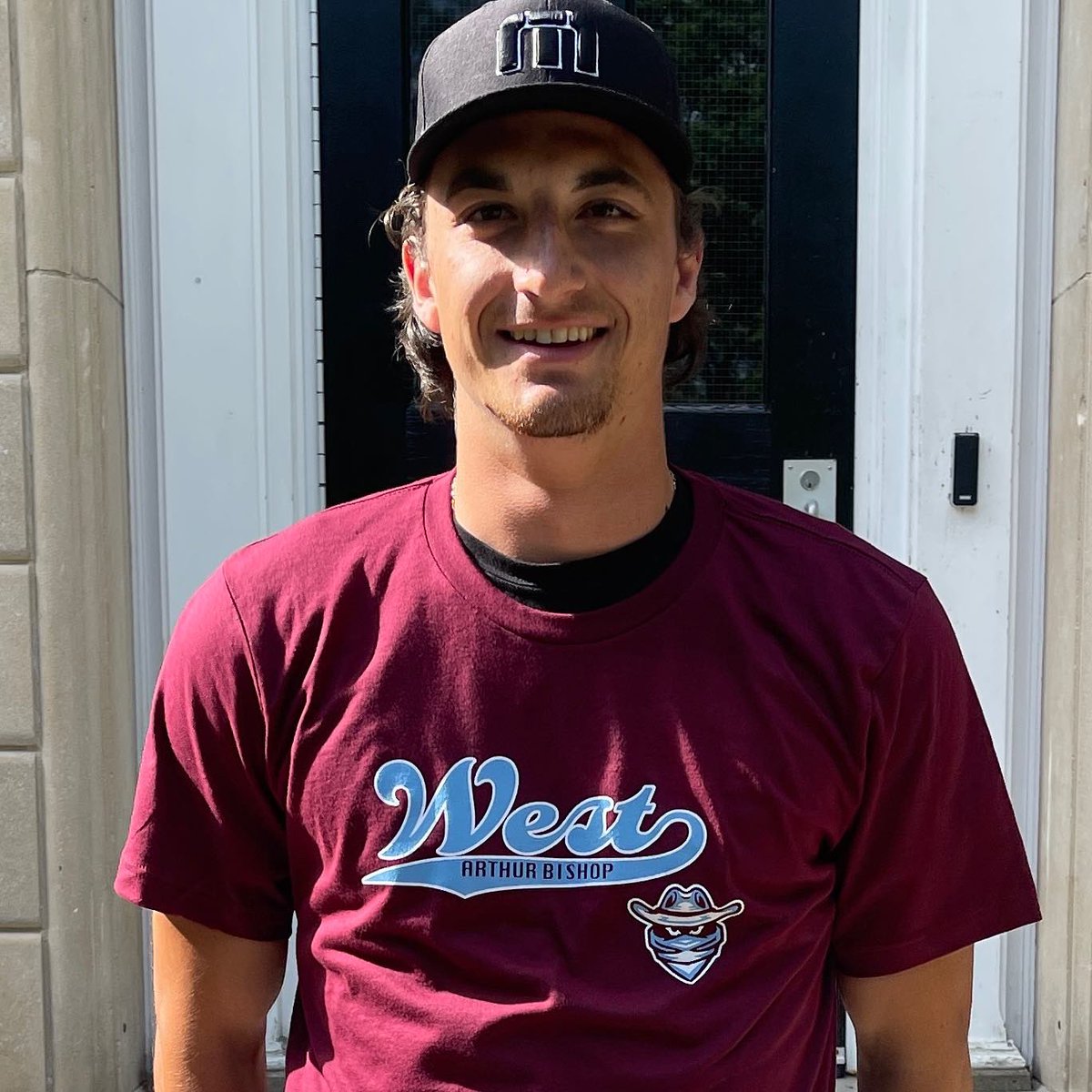 Ending the week with a surprise House Shirt Reveal. Mr. Edwardson is ready for September!

#RidleyBoarding