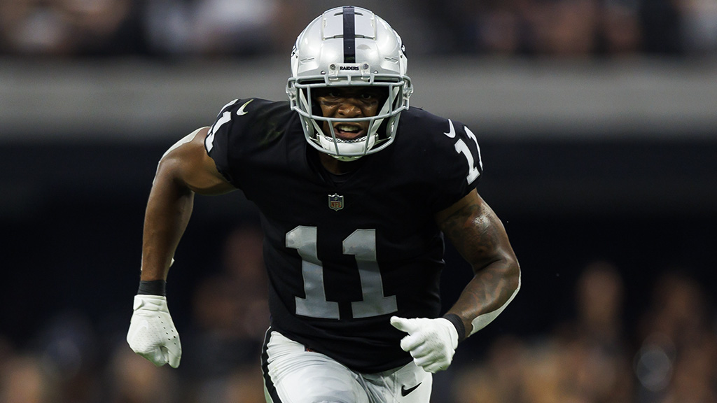 AroundTheNFL's tweet photo. Ravens expected to sign ex-Raiders WR Demarcus Robinson (per @RapSheet)

https://t.co/u44oaoVI6i https://t.co/LLNO4USPij