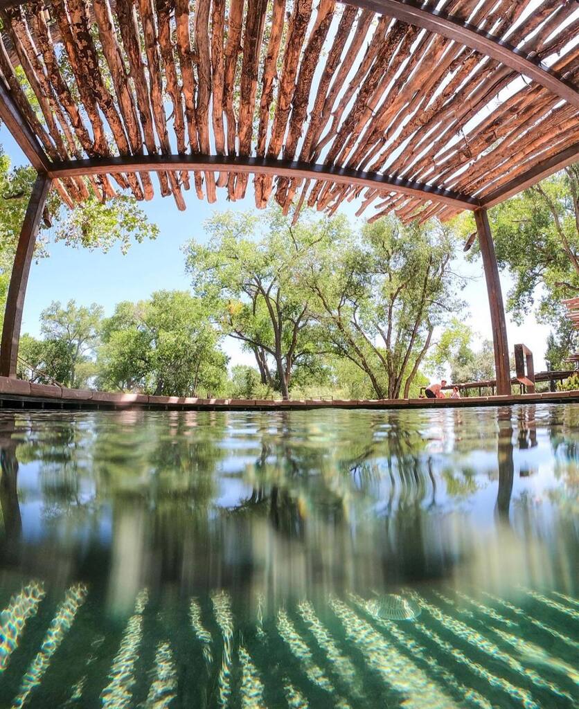 Summer afternoons under the vigas can’t be beat🌀
#ojosantafe #soakupfeelgood 

Repost 📸: @dkhalsaphotography instagr.am/p/ChdHeGAPdvF/