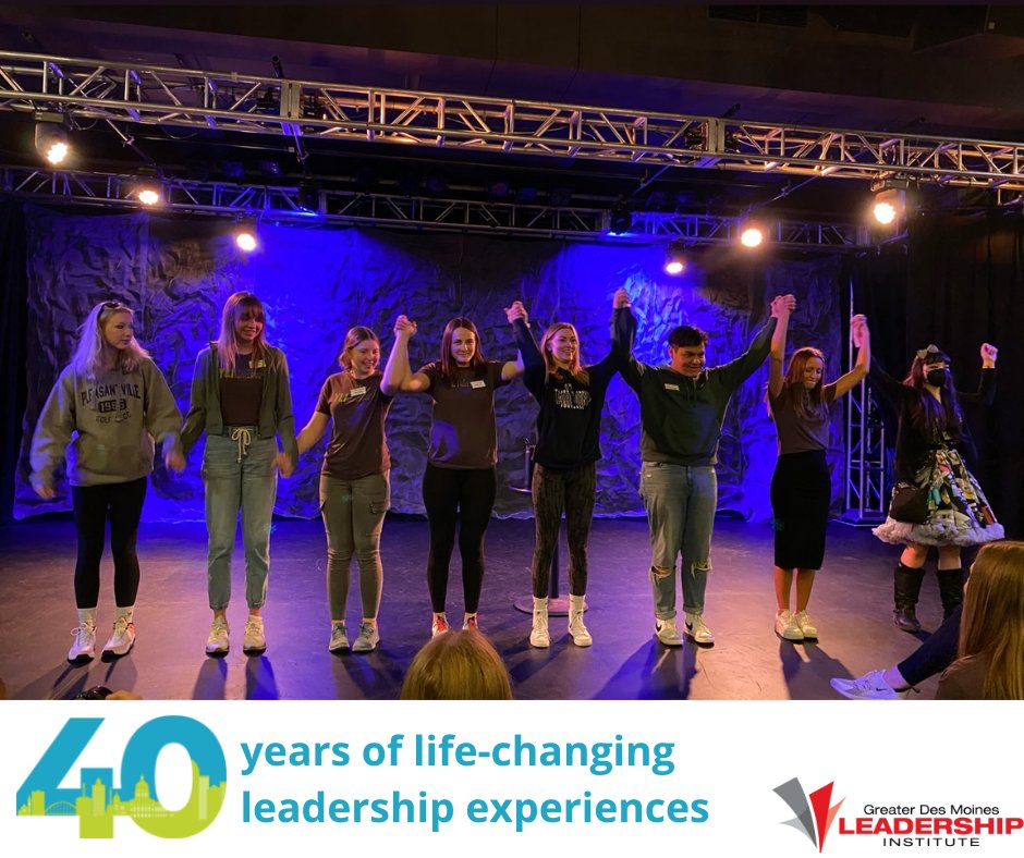 YLIDSM's tweet photo. Experience the Best of The Institute- 100% of participants said they had a better understanding of how art can be used as an agent for change after this experience. Register for this workshop and all 40th anniversary events at https://t.co/cFnIvsmykQ. https://t.co/YJgBQo7Vv4