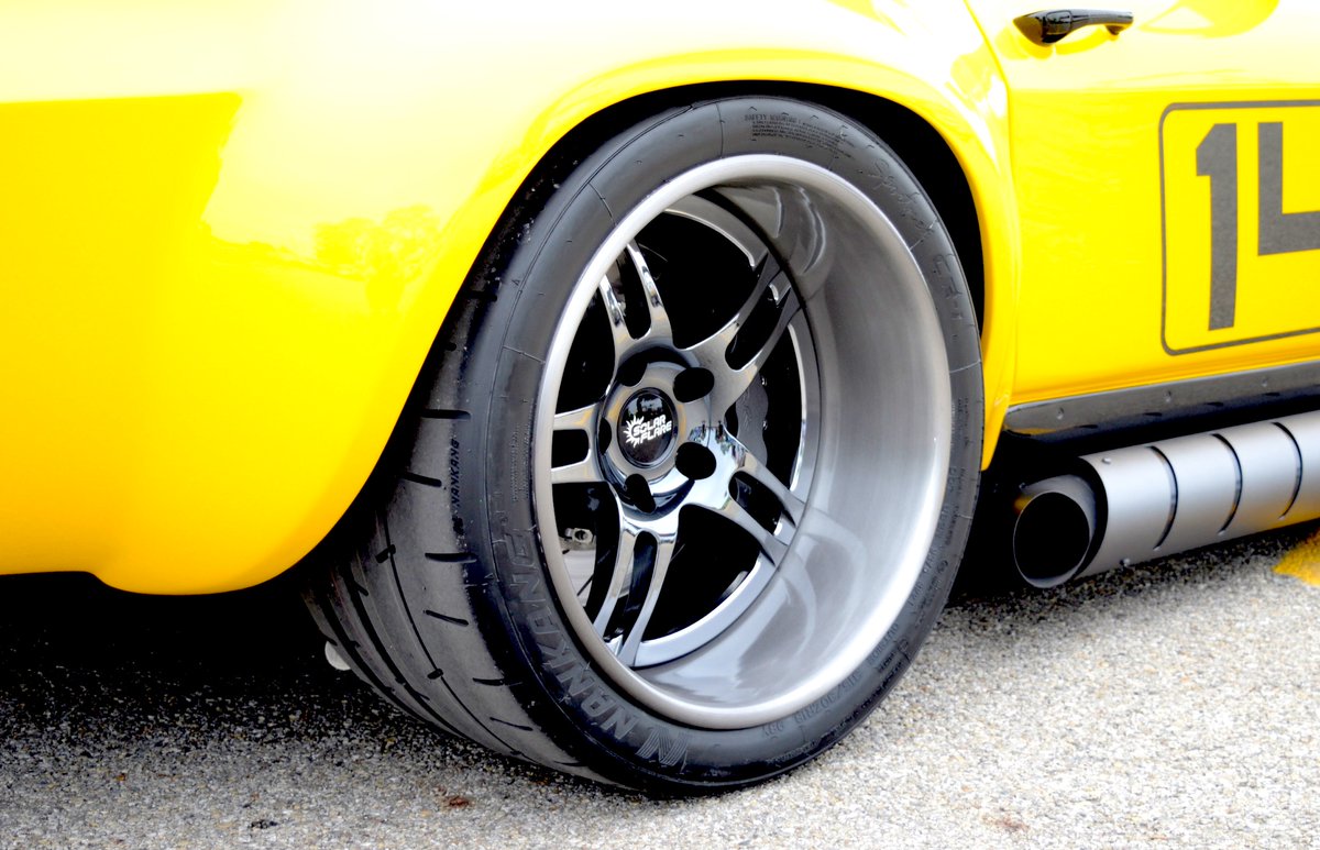 ForgelineWheels's tweet photo. Bob’s #solarflare #protouring #corvette on #forgeline #DS3P is a #MMOTY finalist -- and we can see why! https://t.co/44wtk9NVqx https://t.co/FTSOCl32Eb
