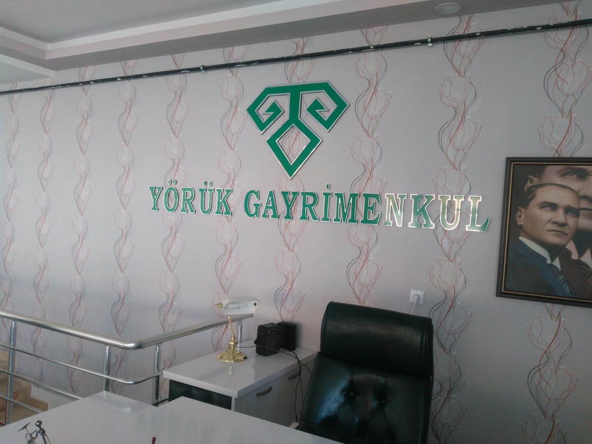 Aynalı dekota iç mekan tasarım.
İletişim için biyografideki internet sitemize bekliyoruz.
*
*
*
*
*
*
#pleksi #pleksikesim #dekota #dekotaharf #içmekantasarımı #icmekantasarimi #içmekandekorasyon #aynalıdekota #SheHulk #vakifbank #dolar