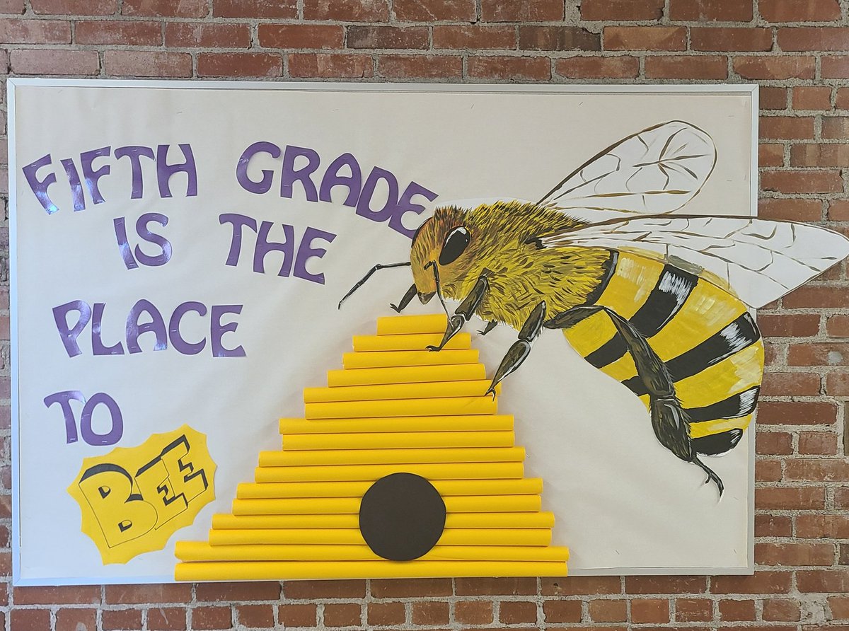 mariemontelem's tweet photo. The bulletin boards, doors, classrooms and signboards have all been decorated! We can't wait to welcome our ME students to our #MEbeeHive 🐝on Monday! We are ready to #CreateExperiences  🐝🍯🐝 https://t.co/V96T1ysmQs