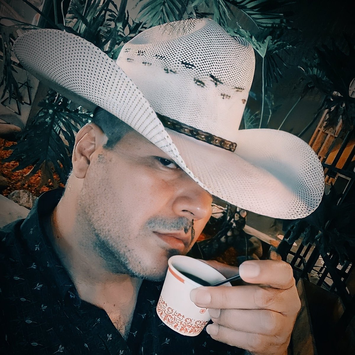 galindoto's tweet photo. #NuevaFotoDePerfil https://t.co/EV7FR0fqZg