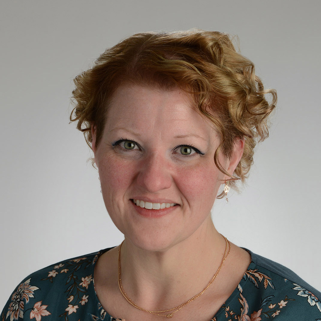 KU_PMR's tweet image. Big shout out to our Resident &amp;amp; Fellowship Coordinator, Sara, on the 2nd annual #GMEProfessionalsDay! We appreciate all that you do and keep up the great work!
#KUGME #KUMC #PMR #PMRResidency