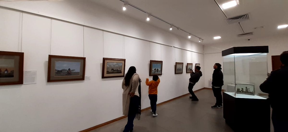 Contó con la presencia de autoridades nacionales y departamentales. <a href="/JuanchoRodman/">Juancho Rodman</a> musicalizó la inauguración de la exposición del dibujante de paisajes criollos.