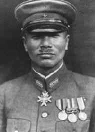 0Entreguerras's tweet photo. Comandante, coronel Kiyonao Ichiki, prepara el despliegue para atacar las líneas 🇺🇲 sobre el río #Tenaru. https://t.co/gYcNDmEPW8