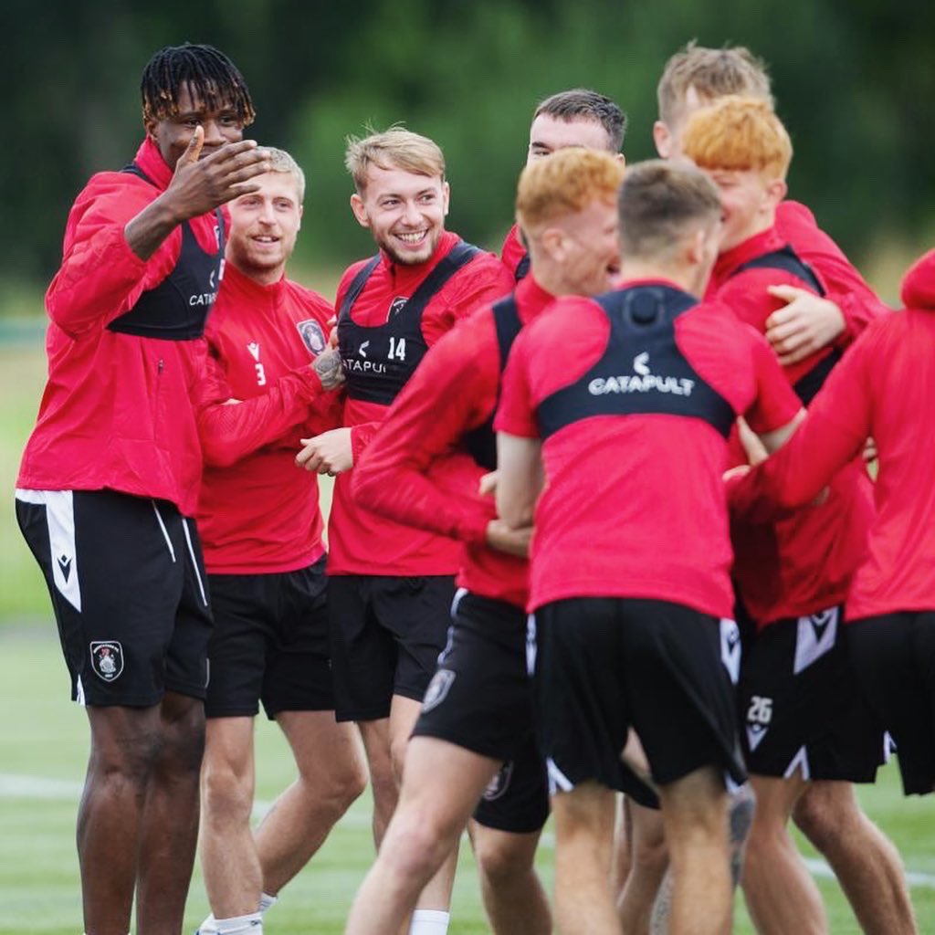 DefendLikeEze's tweet photo. All set for tomorrowβ¦.πͺπΎπͺπΎπͺπΎ
#DefendLikeEze
#spflofficial @ArbroathFC @spfl @queensparkfc https://t.co/QnY9D7r9pW