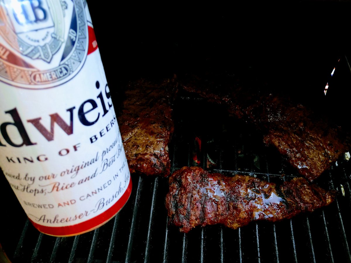 I believe on the wild card buttom all my shirt 4 luck 🍀🙏🏿!! Also grill some arrachera meat for some taquitos!!!  Bud got my back as usual!! 🥩🌮🔥🔥🔥 Cheers!!  🍻🍻