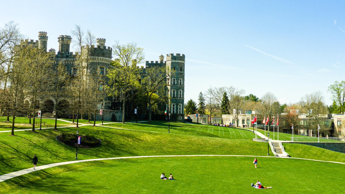 It’s a great 8 in a row! #ArcadiaU again named one of <a href="/ThePrincetonRev/">The Princeton Review</a>’s Best Northeastern schools. The prestigious review notes that Arcadia is “academically outstanding and well worth consideration” for any prospective student. bit.ly/3pyK1eo