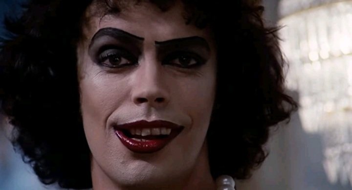 horrorlogy's tweet photo. horror movies that break the fourth wall https://t.co/ahWXsJJrwj