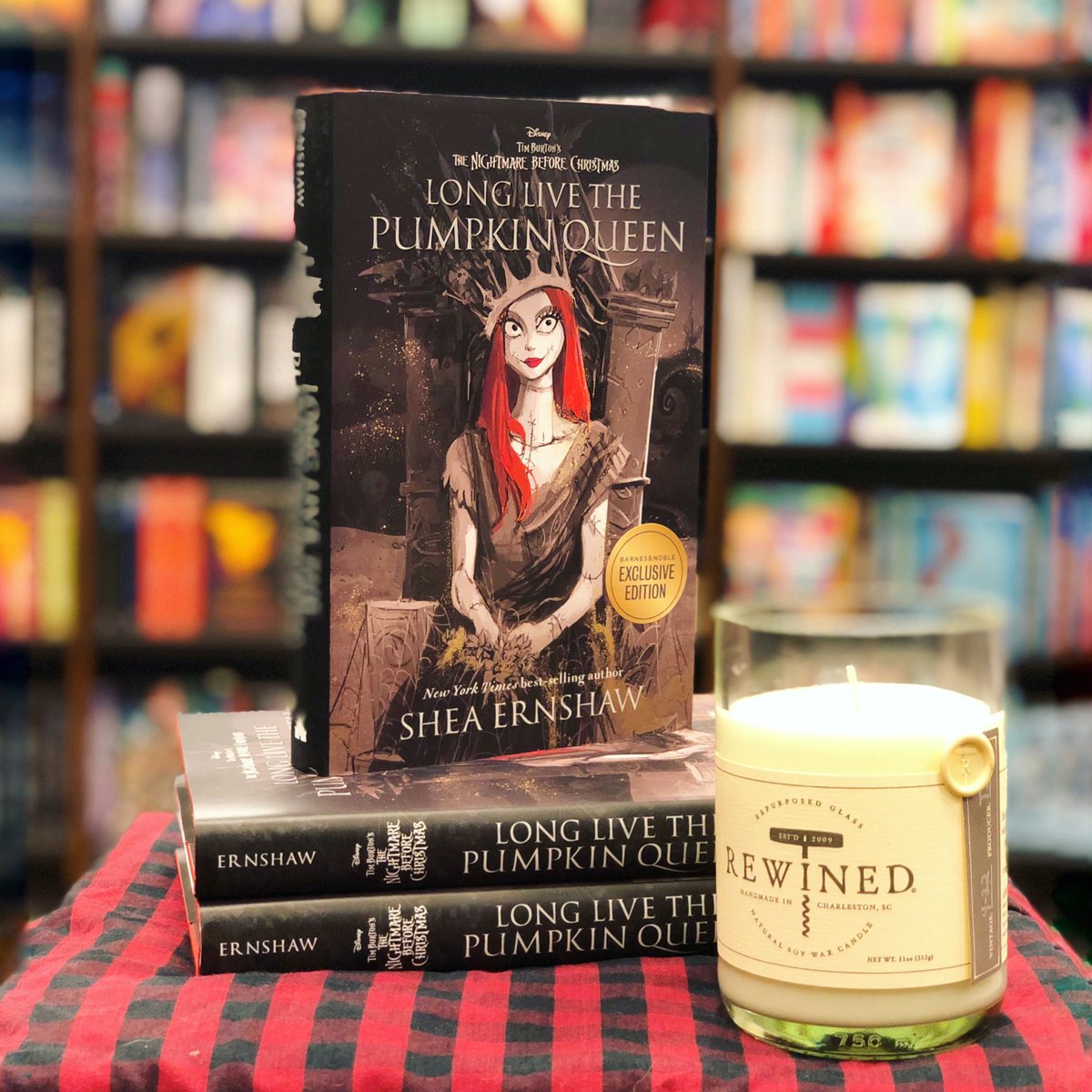 BNMorrowGA's tweet photo. “We can live like Jack and Sally if we want." Indulge your inner goth with LONG LIVE THE PUMPKIN QUEEN, back in stock! 🎃👑 https://t.co/hKXvtIWav4