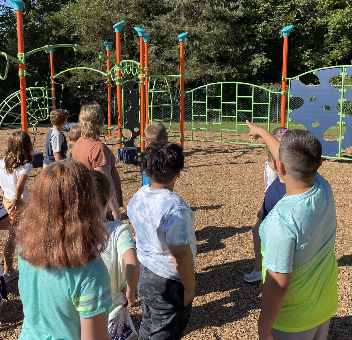 Rodrigo helped keep us safe by pointing out some high spots that are dangerous to climb up to. Our class demonstrated so much patience during our troubleshooting collaboration before testing out the awesome new equipment! #wearebermudian