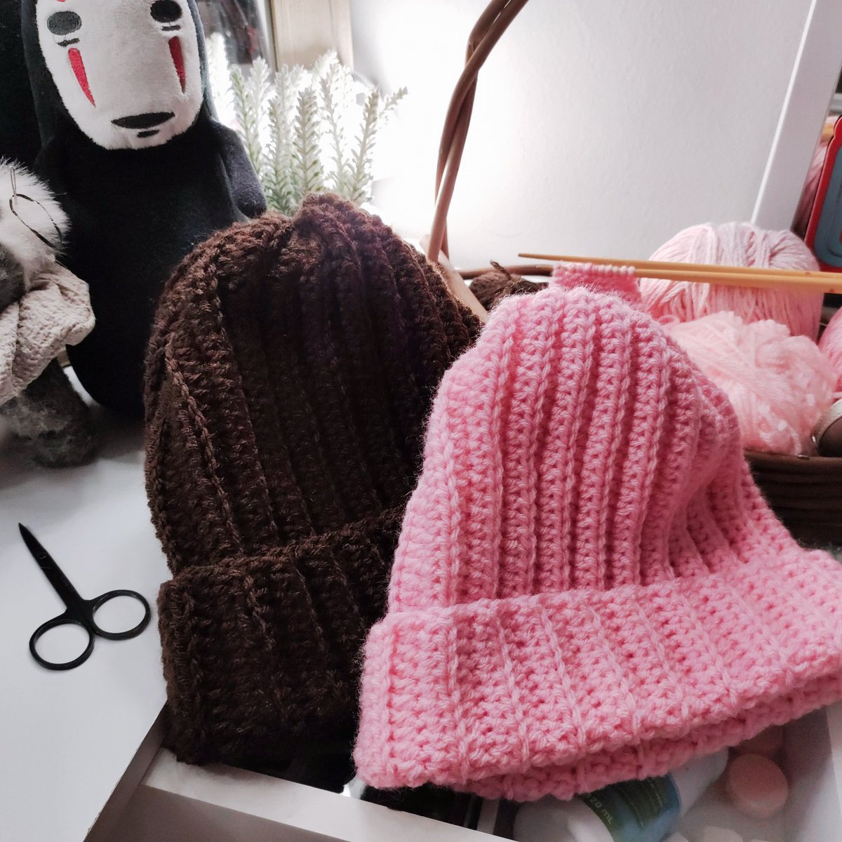 jpraxeds's tweet photo. @presleytieman I made matching beanies for me and my boyfriend 😂 https://t.co/nruN6whVTw