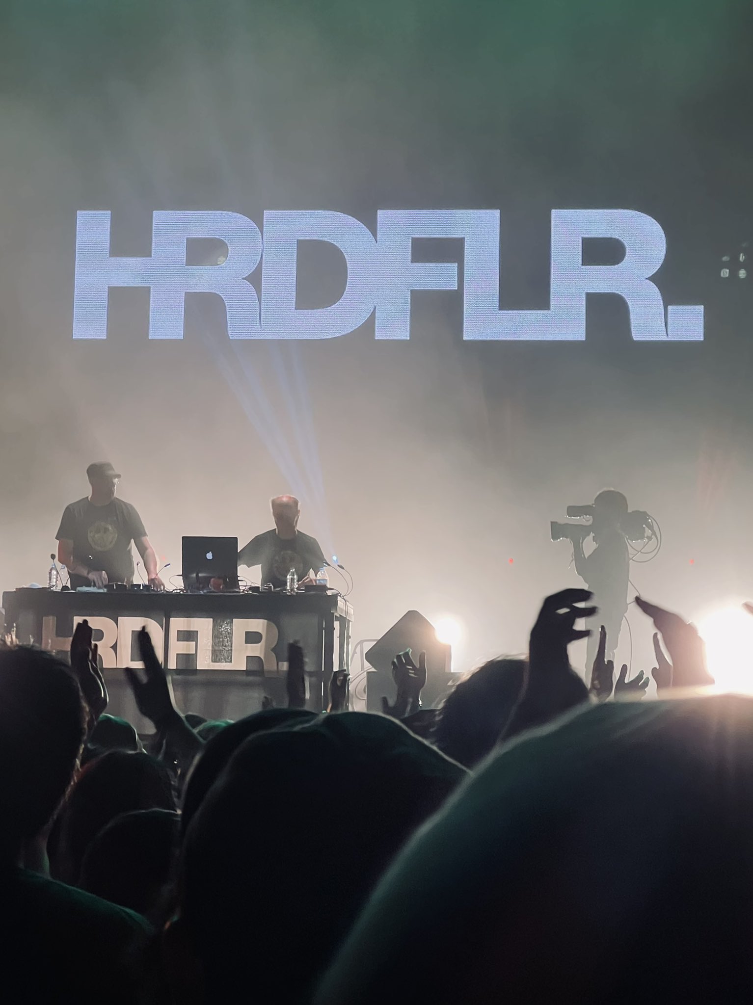 a͟e͟r͟o͟d͟y͟n͟a͟m͟i͟k͟ ͟/͟/͟ on Twitter "SONICMANIAベストアクトはHardfloorの客