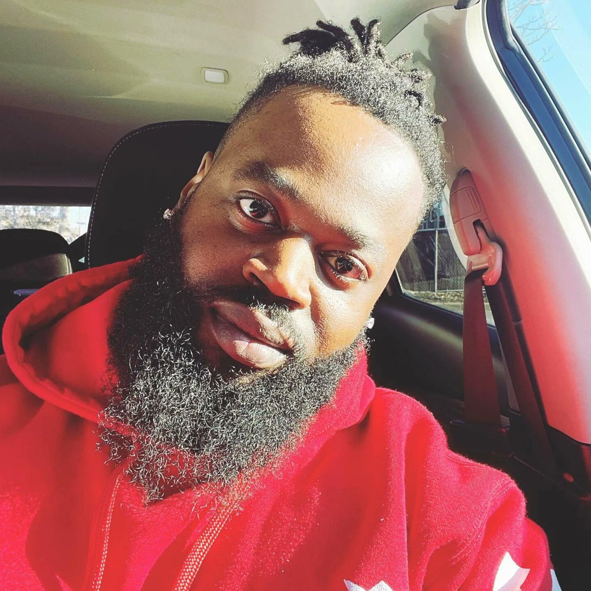 orr_music's tweet photo. We're not revealing the name of this new artist, yet.
But tell us the genre you think he performs.
A. Rap
B. R&B
C. Rock
Stay tuned!
#orrmusic #royalorigin #hebrewlove https://t.co/jFgyEr3xk6