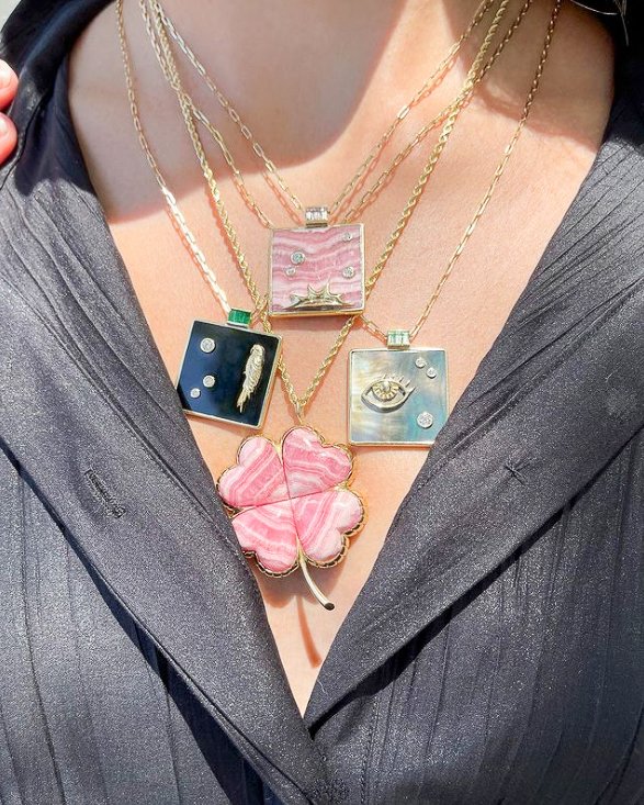 PlazaatPreston's tweet photo. 👇 *adds all to cart* 

@ylang23 never misses. Shop these pieces today! 

#shoptheplaza #dallasshopping #luxuryshopping #dallastx #dallasboutique #dallaslifestyle #ylang23 #dallasjewelry #finejewelry #uniquejewelry #designerjewelry #luxuryaccessories #accessorizeboldly https://t.co/gDI3ar1tWc
