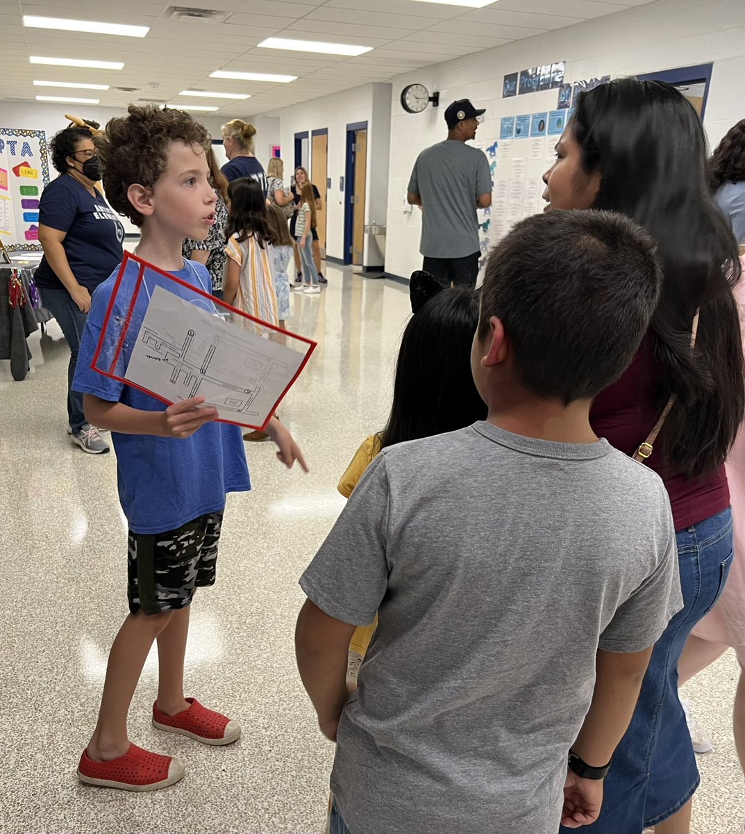 MrsBloomrose's tweet image. Our second Meet &amp;amp; Greet brought many 1st-5th graders &amp;amp; their families! Our Antietam Ambassadors gave tours once students found their classrooms. Are you seeing double?! Two sets of twins! @anesmustangs #itsgrowtime @ibpyp #pypcoordinator @MarkMustangs @wieduwmg @PwcsSpecialty