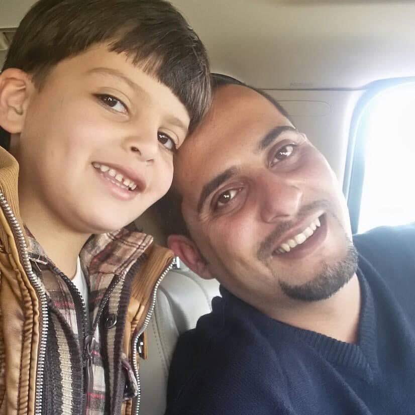 AJELNEWS24's tweet photo. في فاجعة مأساوية و مؤلمة .. 

وفاة 5 أطفال في الأردن بعد نشوب حريق داهم شقتهم ، رغم محاولات والدهم والدفاع المدني لإنقاذهم.
- https://t.co/q7xhAUm1sc