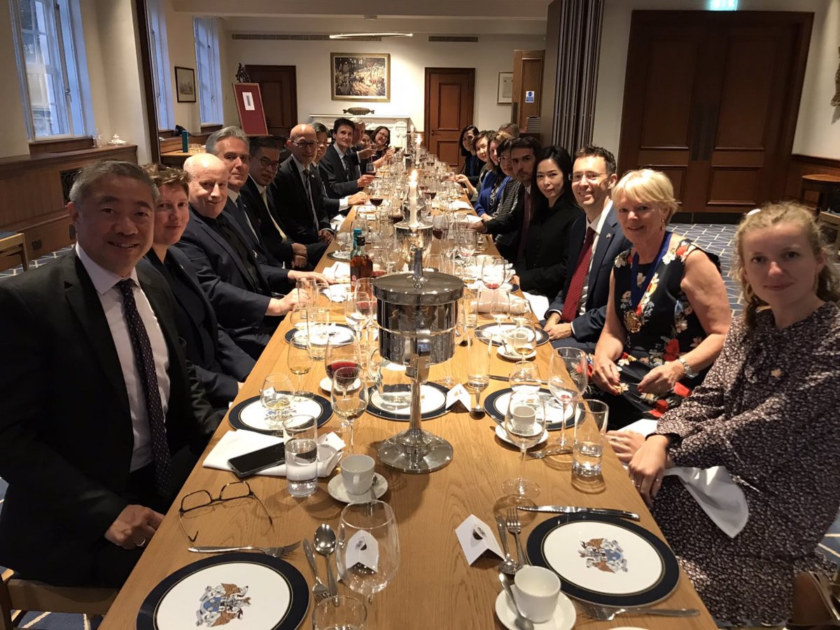 anna37849261's tweet image. Women must have a career of their own, no matter what their appearance is, no matter what their family background is, they must have their own independent work and source of income.