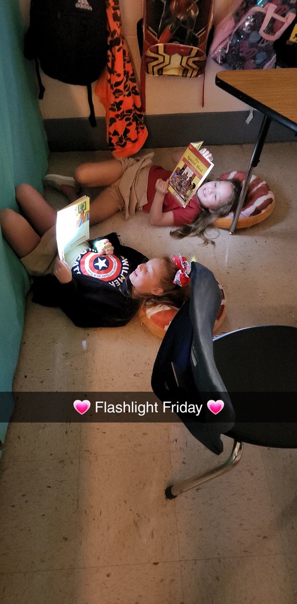 IdaSorrells's tweet photo. More Flashlight Friday 🔦  The kids absolutely loved it. https://t.co/K0WPwS3Ztk