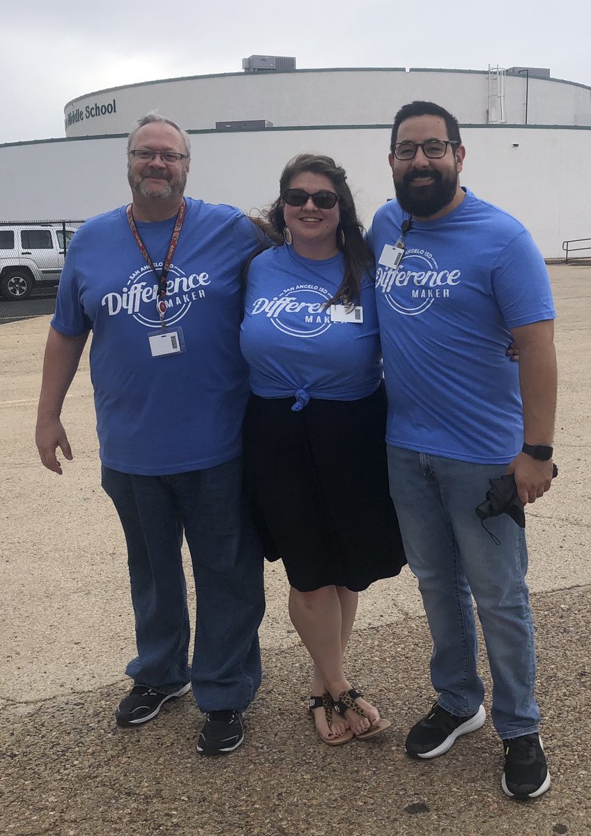 Man, I love doing 7th grade Texas history with these #DifferenceMakere here at Glenn Middle School!