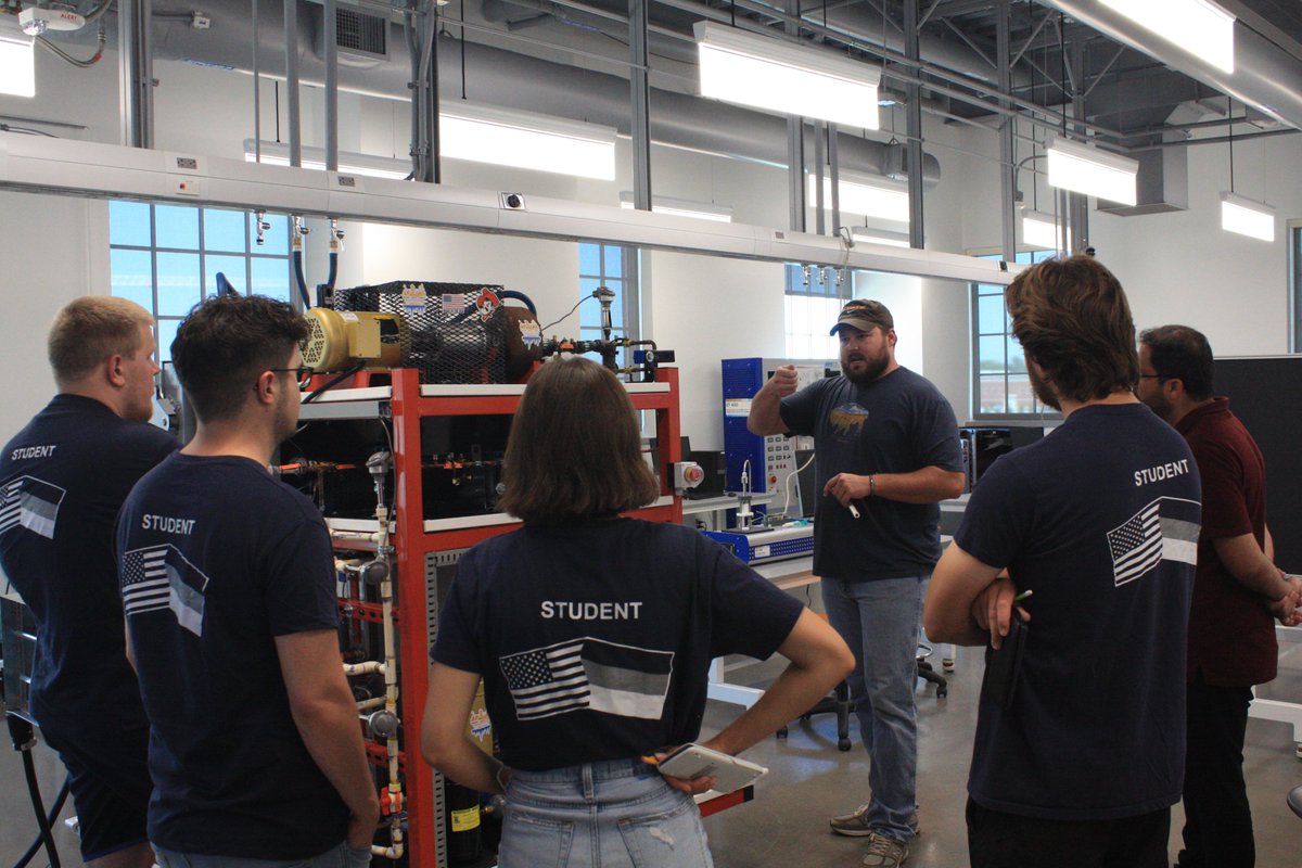OSUEndeavor's tweet photo. This week, Dr. Craig Bradshaw hosted an International Refrigeration and Compressor Course in ENDEAVOR. The course consisted of German and US students and instructors from OSU, Purdue, and Technische Universität Dresden and Karlsruhe University of Applied Sciences both in Germany. https://t.co/rjHc4d5Qfz