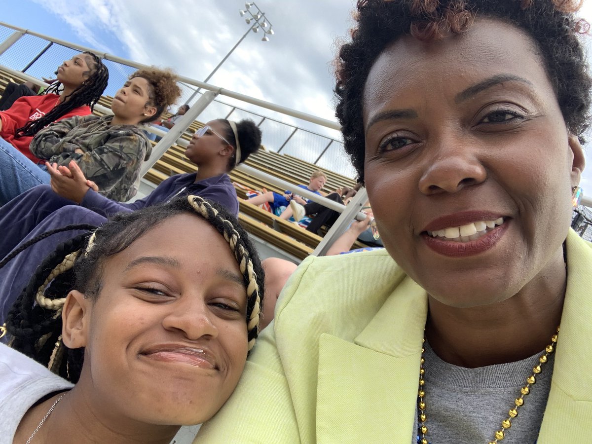 CSD58Supt's tweet photo. Yessss, the annual football Jamboree  featuring William Chrisman, Maryville, Raytown South, and the Center Yellowjackets! Friday fun! https://t.co/t9eL2j5zW8
