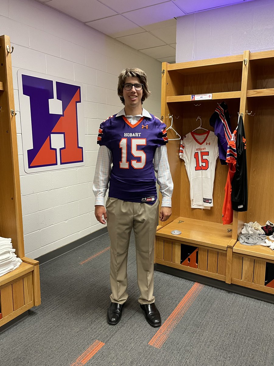Had a great visit yesterday at Hobart! Thank you to all the coaches who made it a great experience! <a href="/Coach_DeWall/">Kevin DeWall</a> @CoachGreenBart <a href="/HobartFootball/">Hobart Football</a> <a href="/KohlsKicking/">Kohl's Kicking Camps</a> <a href="/ESAofNewEngland/">Excel Sports Academy of New England</a> <a href="/ESAofMass/">Excel Massachusetts</a> <a href="/brendancahill_/">Brendan Cahill</a>