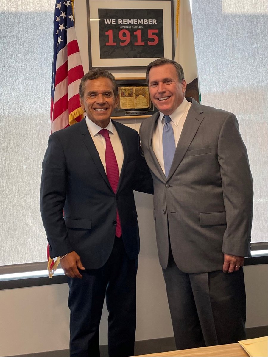 (1/2) Thank you very much <a href="/AVillaraigosa/">Antonio Villaraigosa</a> for reaching out across the aisle &amp; for your willingness to work together on CA’s critical infrastructure needs. 

Good ideas don’t have party lines &amp; right now it is more important than ever that we work together -