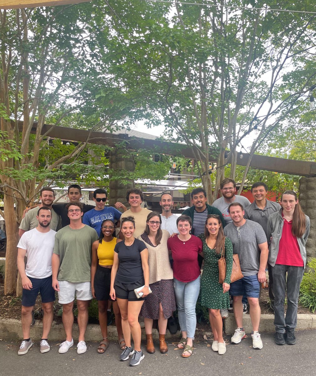 Research has been a nice change of pace. Such a pleasure to have cognitive luxury and the time/space to be thoughtful and creative #lablife #backtobasics