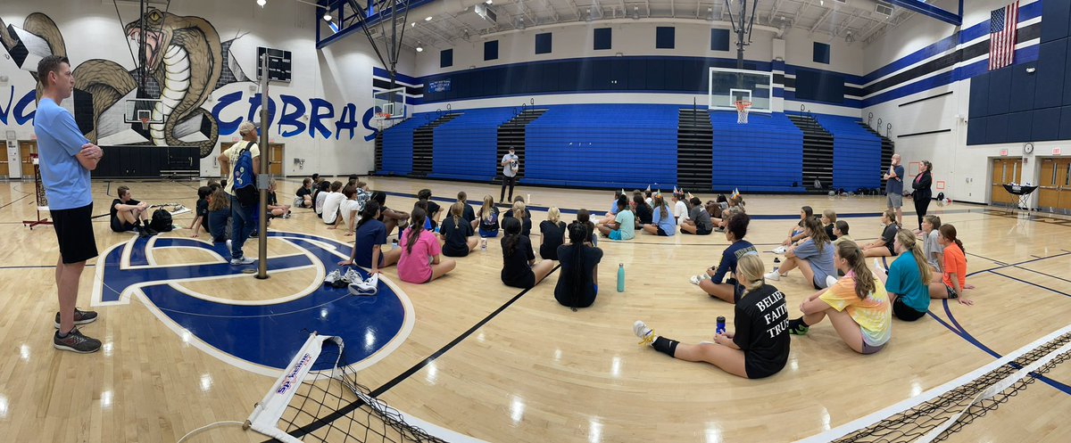VolleyballCane's tweet image. Thank you so much Coach @dshelton66   for sharing your story with the Cane Bay Boys/Girls Volleyball teams! #1team1cause #MakeTheChoice #StrongAloneUnstoppableTogether