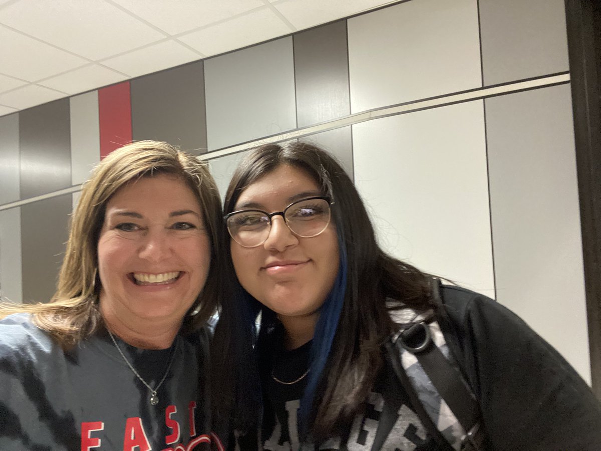 Robyn Beard tweet media