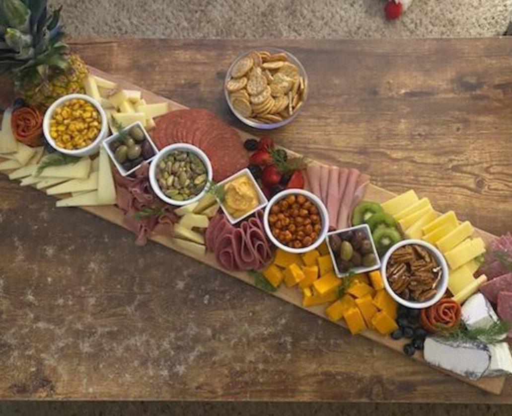 dairymaids's tweet photo. Congrats to our 4th Annual Dairymaids Cheeseboard Championship winners! Taking home top spot was Elizabeth Wallace. Second place went to Justin Smith. And third place went to Brianna Howard.
Much thanks to all who competed this year. This was the hardest year to pick a winner! https://t.co/4hMHwFFPdR