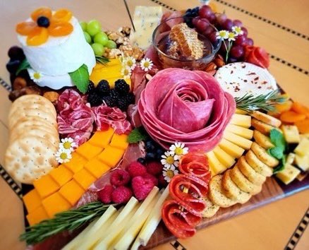 dairymaids's tweet photo. Congrats to our 4th Annual Dairymaids Cheeseboard Championship winners! Taking home top spot was Elizabeth Wallace. Second place went to Justin Smith. And third place went to Brianna Howard.
Much thanks to all who competed this year. This was the hardest year to pick a winner! https://t.co/4hMHwFFPdR