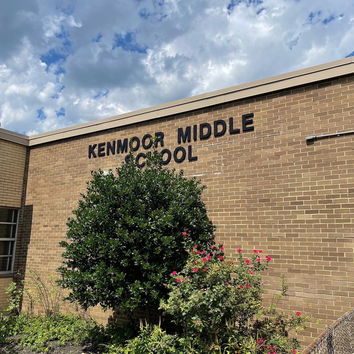 Vicker McClain -Assistant Principal tweet media