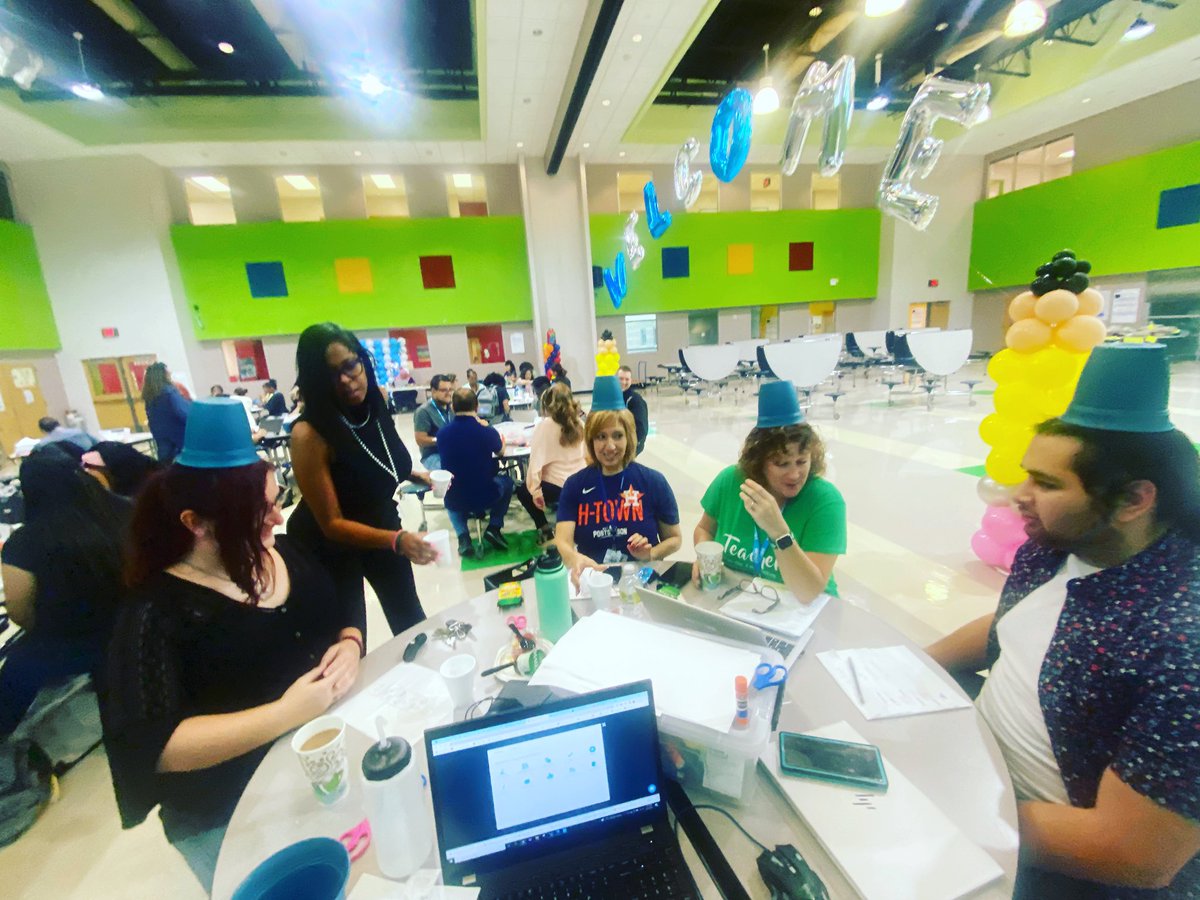 DoganElementary's tweet photo. Dogan Teachers planted seeds today during a PD activity as an metaphor for the seeds we will plant in our classrooms, along with the learning and growth we fully expect to see in full bloom for ALL of our students this school year! #DoganNation #WatchThemGrow @DoganLMC_HISD https://t.co/ZwjDDQZjdH