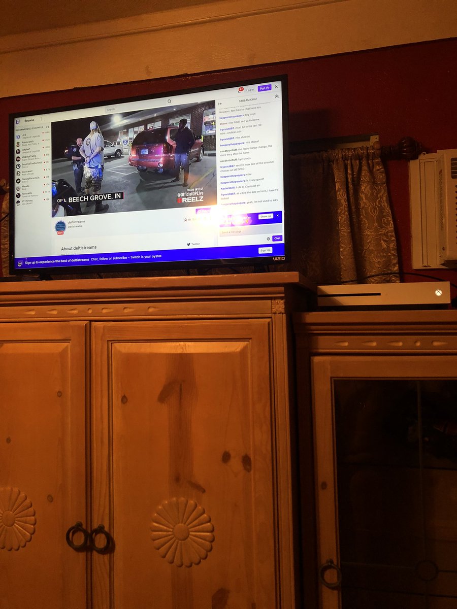 StevenLoveWorld's tweet photo. Again Thank you Delti for streaming On Patrol LIVE for those people who doesn't have Reelz channel available on cable tv and can’t afford to buy it on regular TV cable like me, but luckily I have an Xbox One and then hop on the web browser to put it on in my room. @Deltistreams https://t.co/05GJ7SuDvs