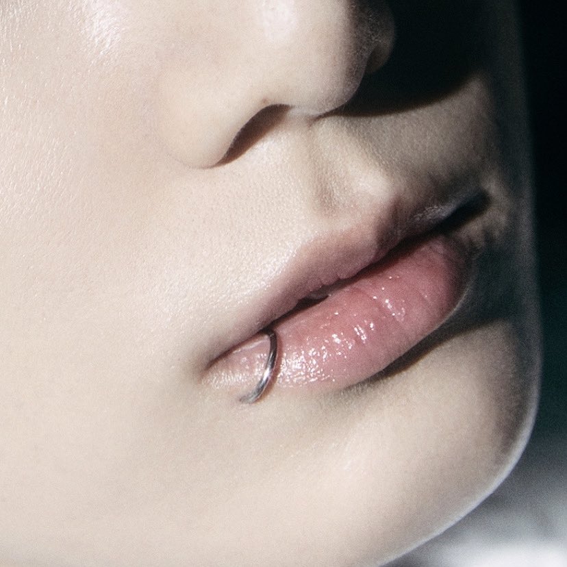 ㅤ

Lost in aggressive fantasy.          

ㅤㅤㅤㅤ