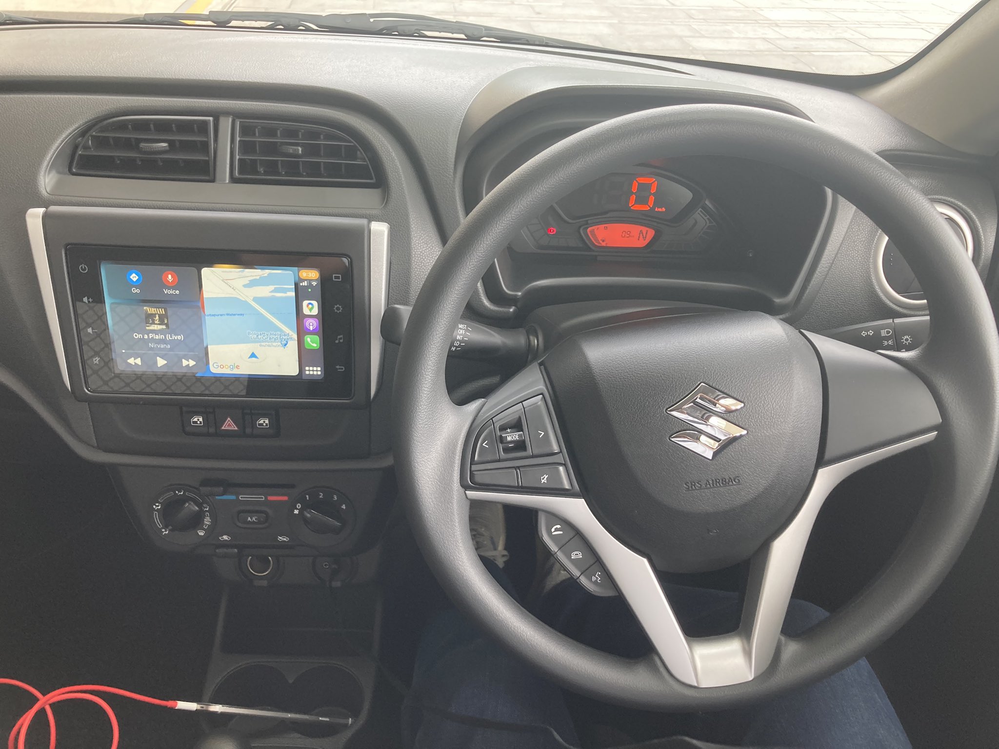 iphone 13 pro apple carplay