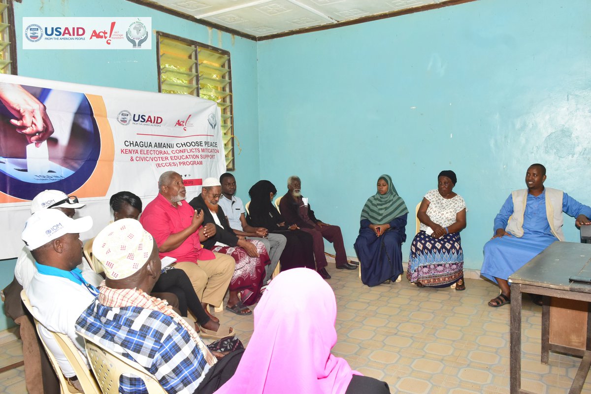 actionlife_Ke's tweet photo. The @KYBI_ke, in partnership with @tendasasa,hosted a Town Hall Peace radio talk program in Witu through the Electoral Conflicts Mitigation and Civic/ Voter Education Support  (ECCES) Program funded by @USAIDKenya. https://t.co/IVjJc2BZNZ