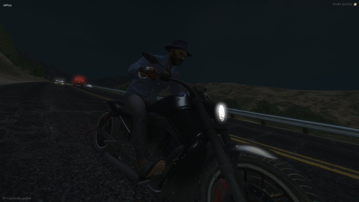 Garlius_ tweet picture