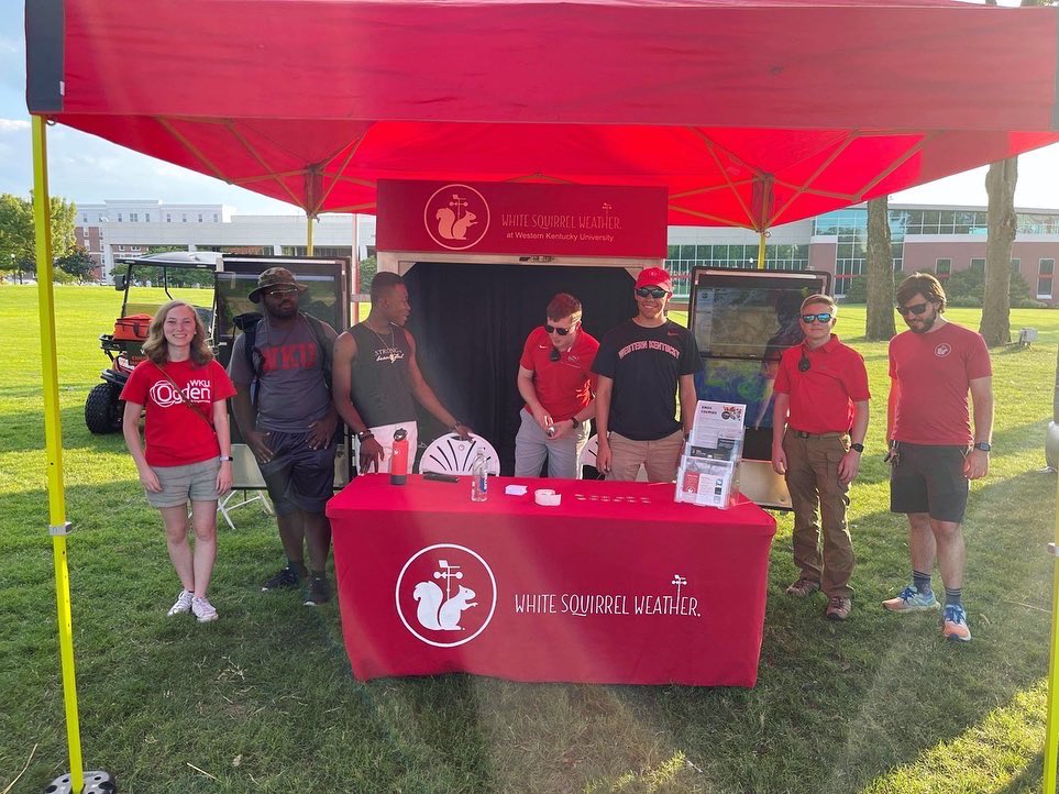 WKUweather's tweet photo. We loved hanging out at #topperfest tonight! Always a great night to meet with students and community members. #WKU https://t.co/5Wg9eWN5Me