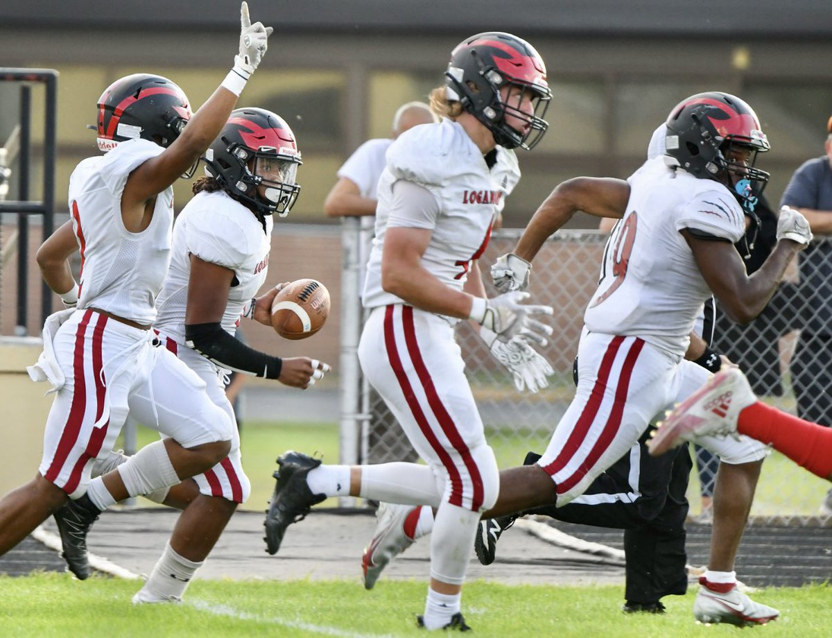 Quiet at home Psychopath 😵‍💫on the field! Logan wins 44 to 0 🔴⚫️ <a href="/ScottyBarron/">scotty barron</a>