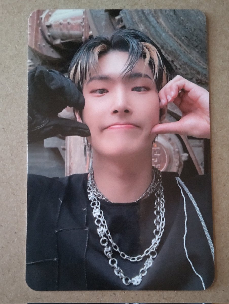 ATEEZ ヨサン hello82 UK exclusive デジパック K-POP・アジア