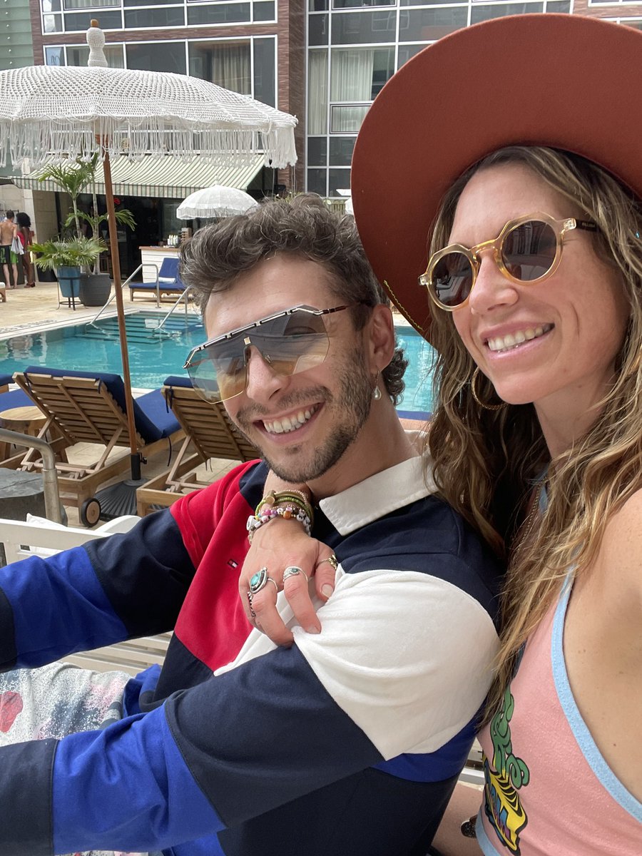 #1 fan of the Queera fan club ✂️ it’s me :)